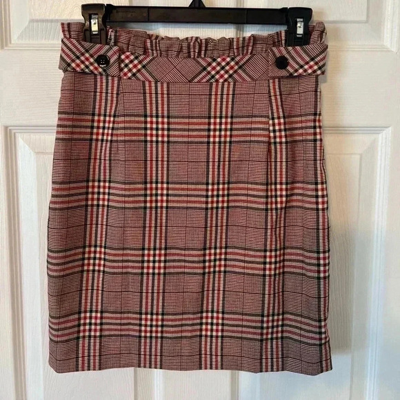 Express Womans Black and Red Plaid Mini Skirt. Size XS - Picture 1 of 5